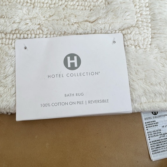 HOTLE COLLECTION Cotton Reversible 21" x 33" Bath Rug - Picture 3 of 8